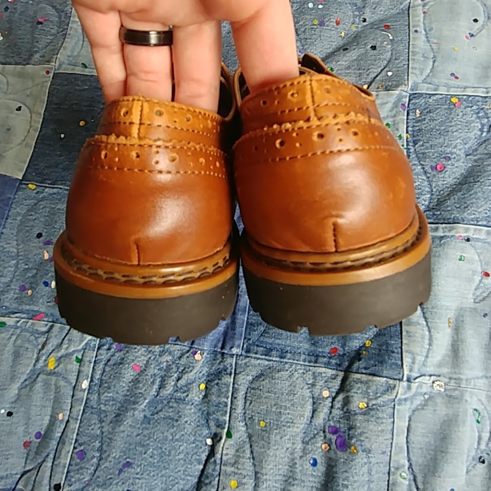 Marc Anothony Brogue shoes - Picture 6 of 7